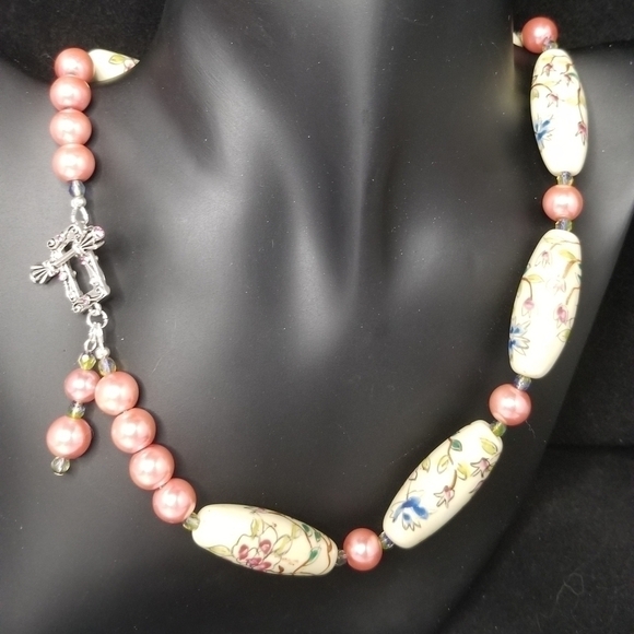 Necklace One-Of-A-Kind Brand New - Picture 2 of 5